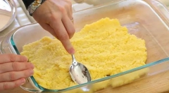 Polenta pentru câini